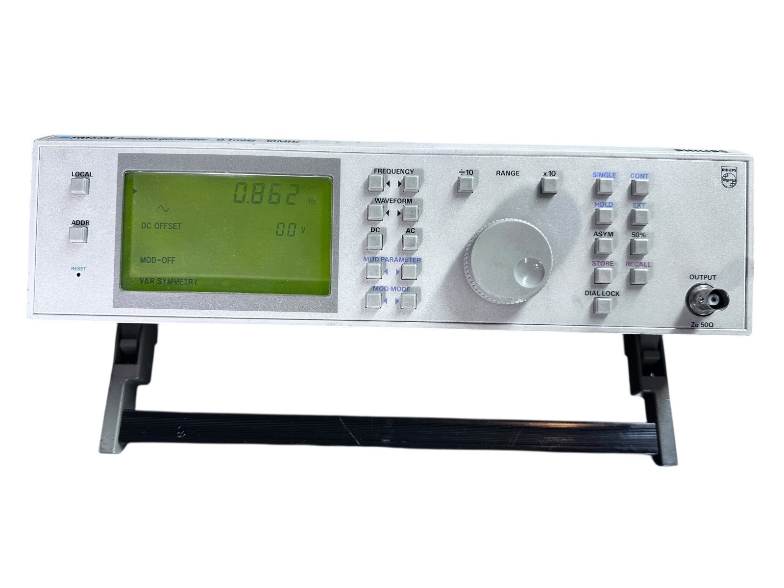 Fluke / Philips PM5138A/131 Programmable Function Generator, 0.1 mHz - 10 MHz — photo 3 of 15