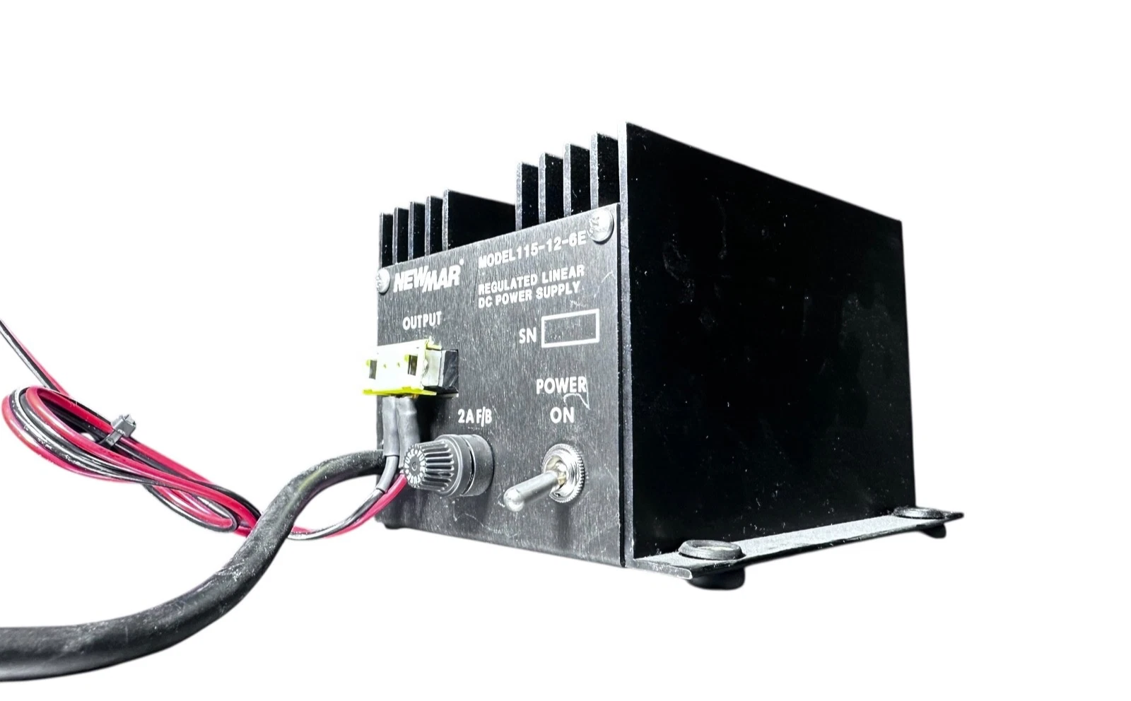 Newmar 115-12-6E Regulated Linear DC Power Supply Tested Working — photo 3 of 6