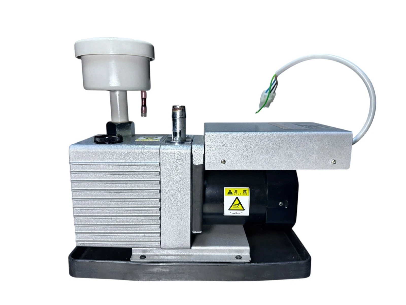 ULVAC SINKU KIKO GHD-030 Rotary Vane Vacuum Pump | Yokogawa Motor | 100V — photo 3 of 8