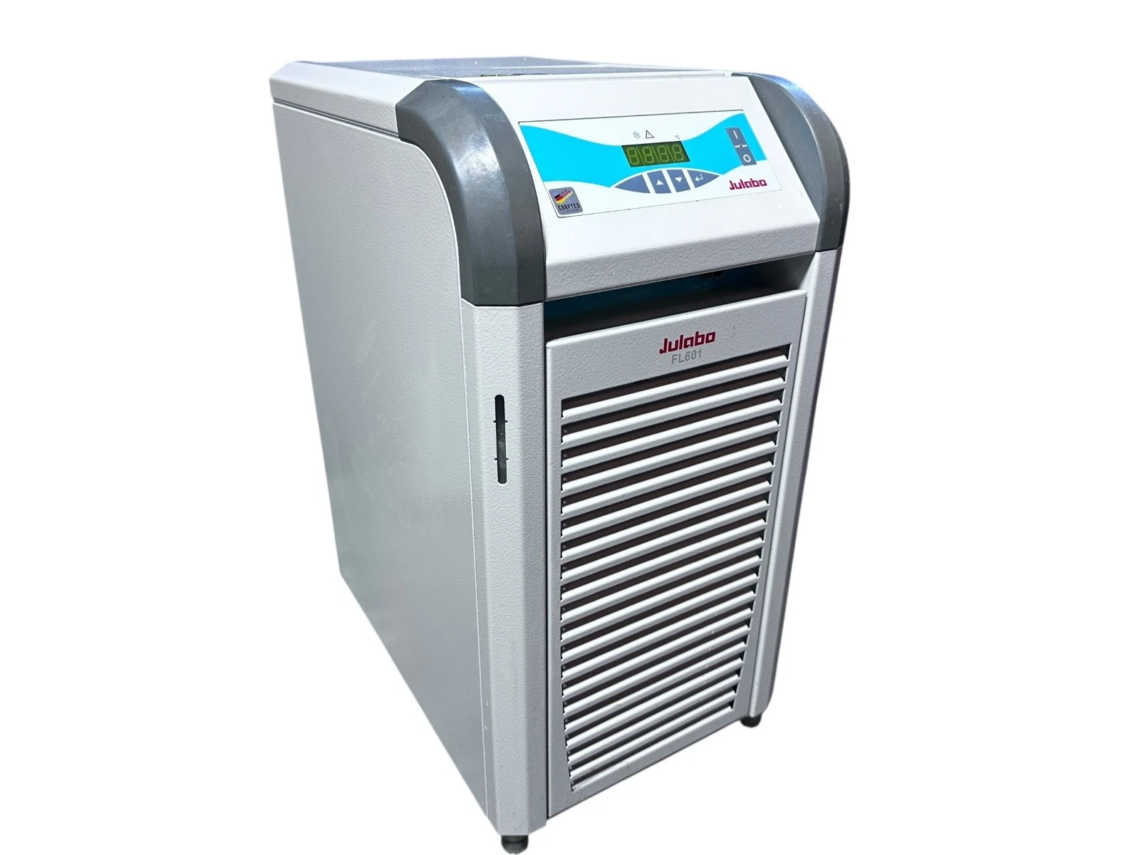 Julabo FL601 Recirculating Chiller 208–220V – Tested, Working, Low Usage