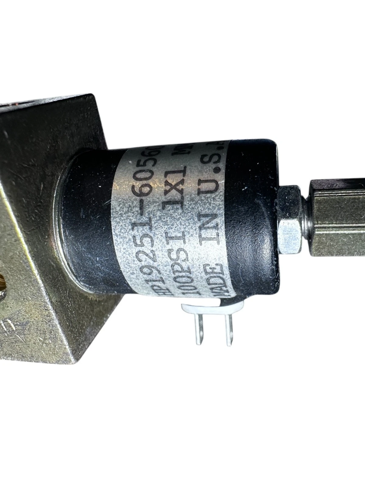 HP 5890 Series II Pressure Switch / Pressure Transducer P/N 19251-60500 100 PSI — photo 3 of 7