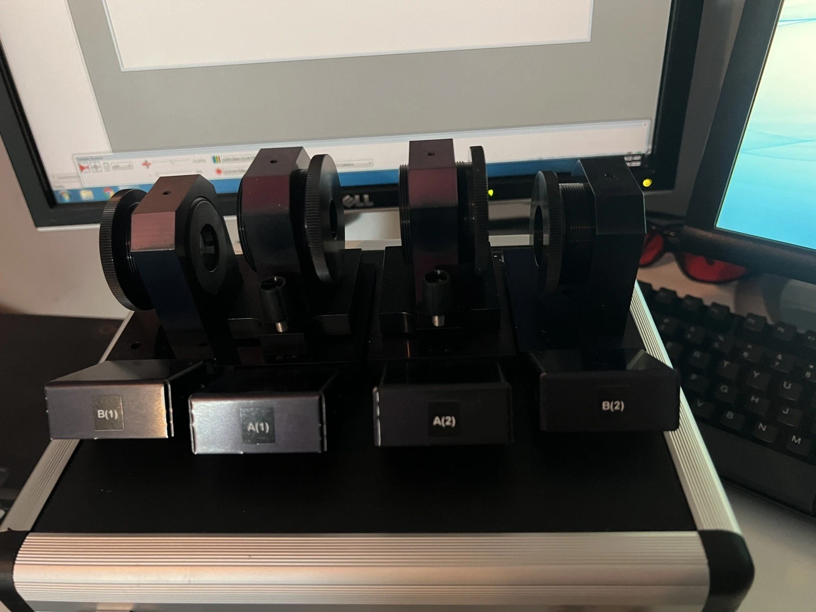 Renishaw inVia Confocal Raman Microscope System Calibrated w Software & Extras — photo 9 of 21