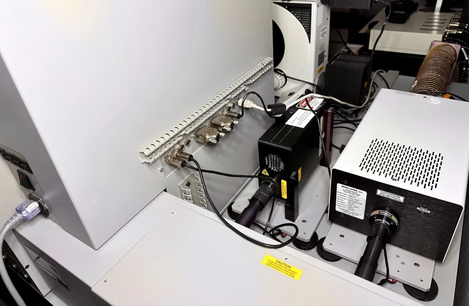 Renishaw inVia Confocal Raman Microscope System Calibrated w Software & Extras — photo 15 of 21