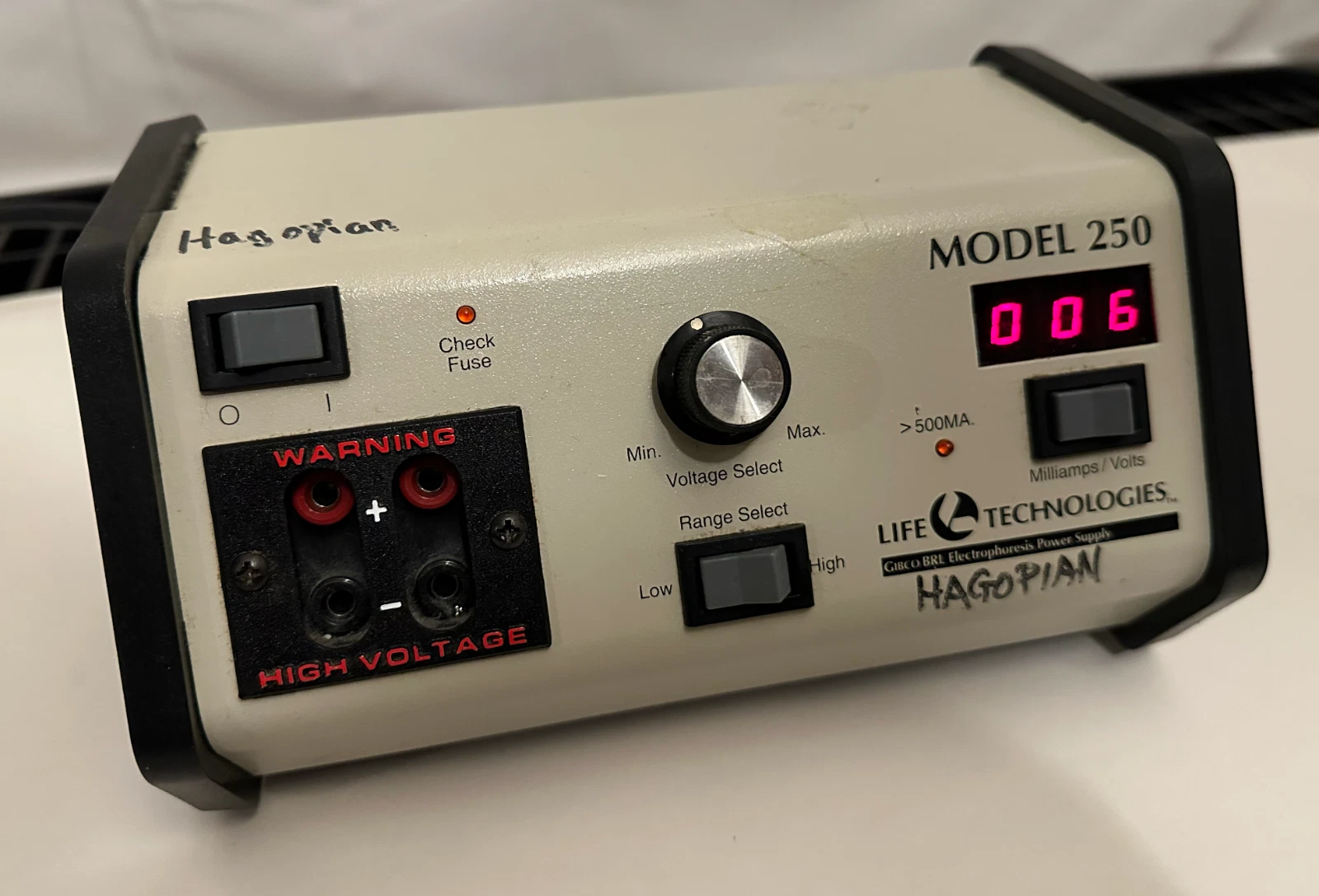 Life Technologies Model 250 Electrophoresis Power Supply - Tested & Working — photo 2 of 10