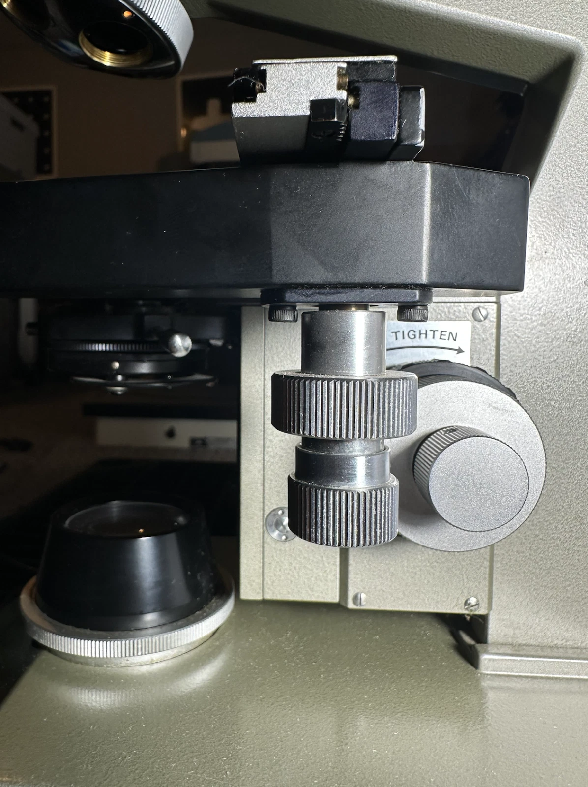 Nikon Lab Microscope - Model 625T with Binocular Viewer and Fisher 10X Lenses — photo 5 of 14
