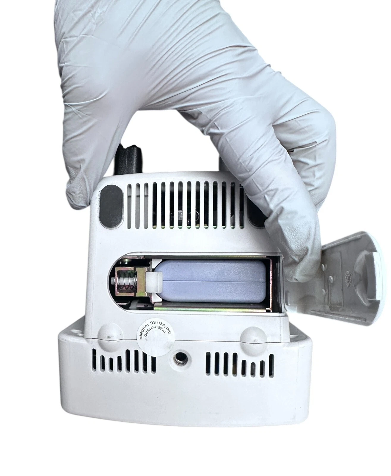 Mindray Datascope Duo Vital Signs Monitor – SpO2, NIBP, MAP - No Sensors — photo 2 of 8