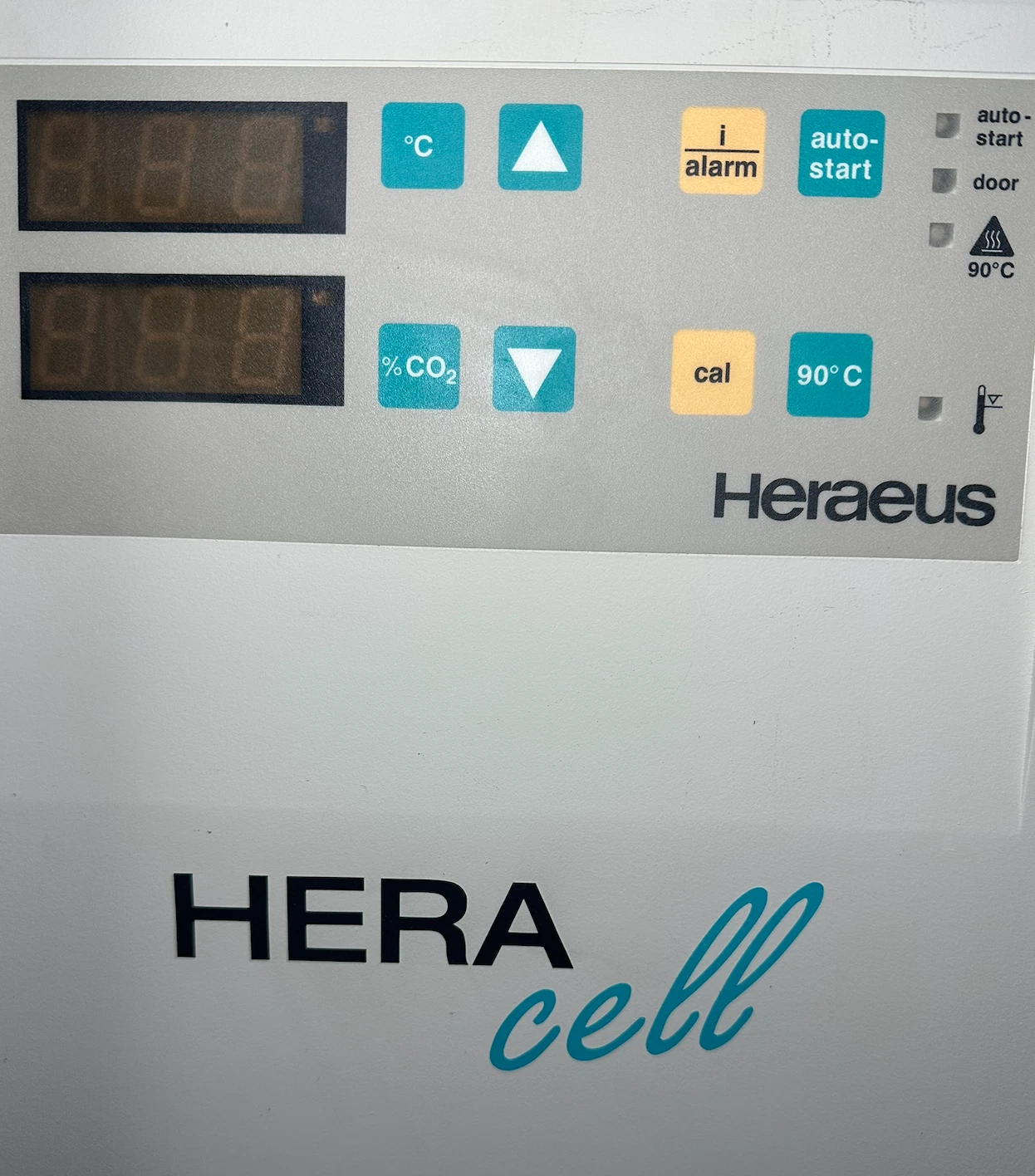 Heraeus Heracell CO2 Incubator Door Panel – OEM Replacement Part – Working Condi — photo 3 of 4