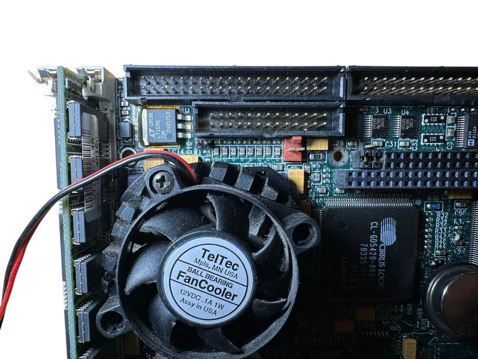 Teknor Industrial Computers SBC - PCA-6006UE-0375E - Intel Celeron 650MHz, 512MB — photo 5 of 11