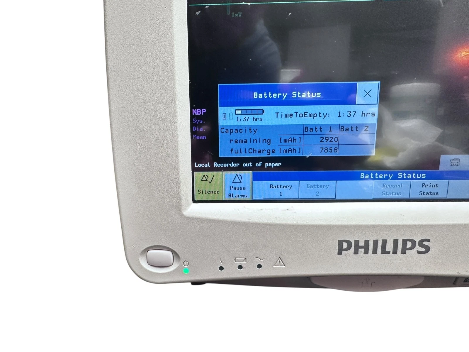 Philips Healthcare IntelliVue MP20 Masimo SP02, NIBP ECG, ETC02 Patient Monitor — photo 3 of 6