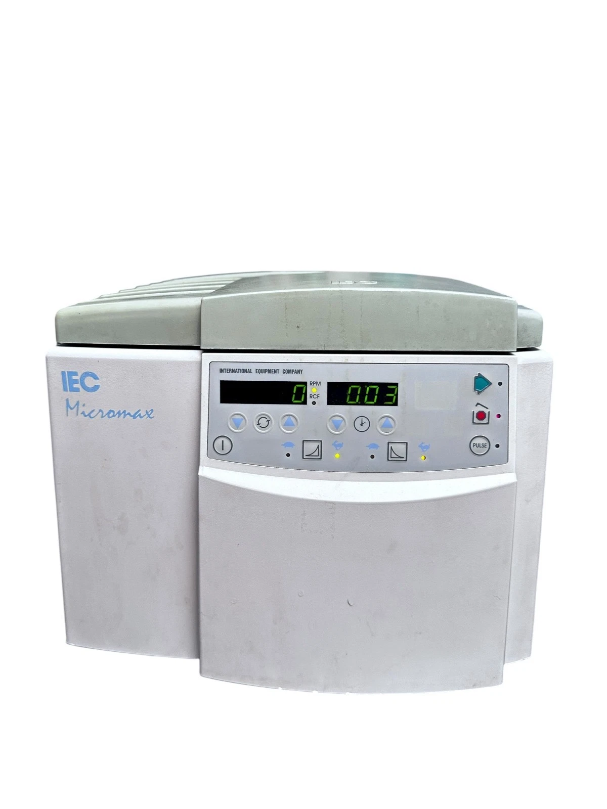IEC Micromax High-Speed Benchtop Centrifuge w/ Rotor 851 – 15000 RPM, 120V — photo 2 of 9