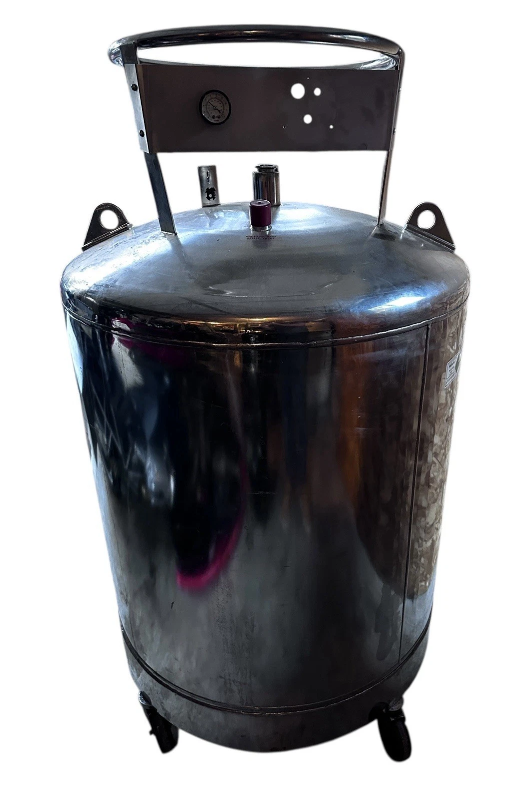 Cryenco NMR 250L Liquid Helium Storage Dewar — photo 2 of 15