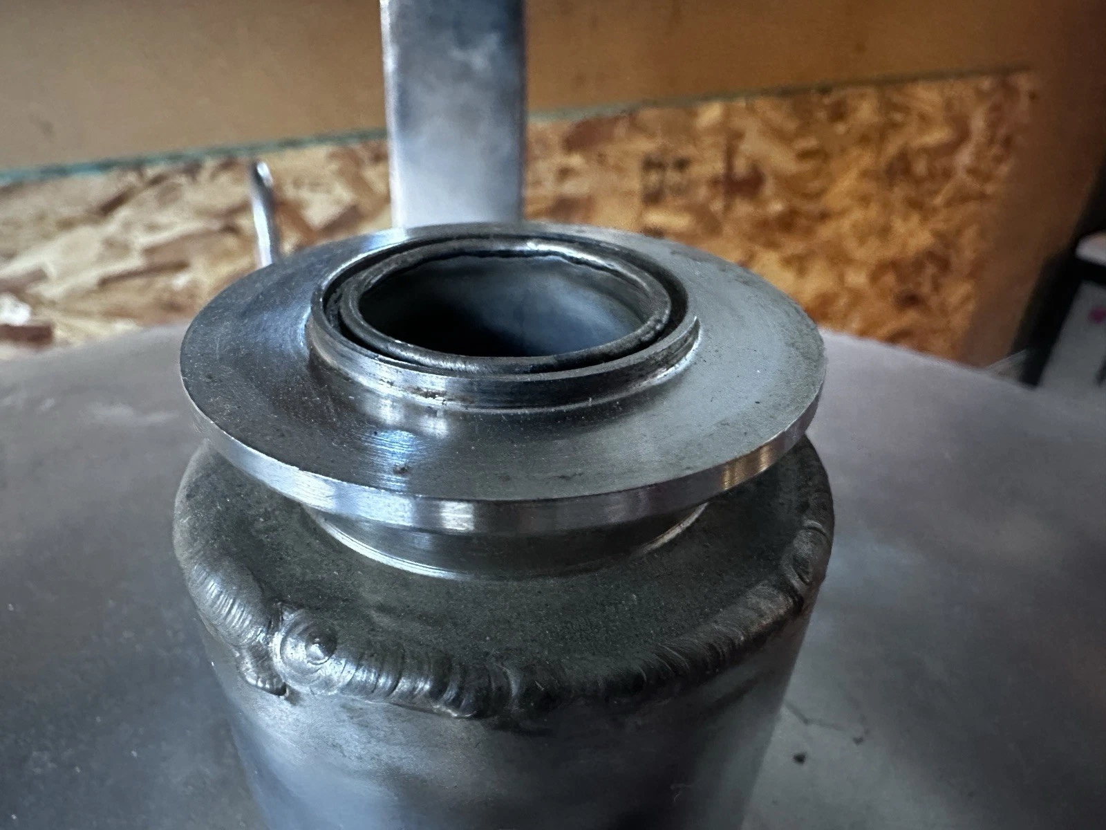 Cryenco NMR 250L Liquid Helium Storage Dewar — photo 12 of 15