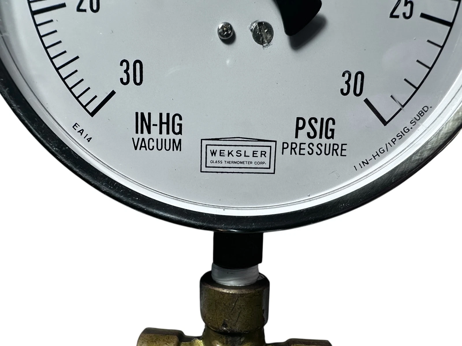Weksler 4.5" Pressure Vacuum Gauge 0–30 PSIG / 30 IN-HG Brass Tee Mount Tested — photo 2 of 4