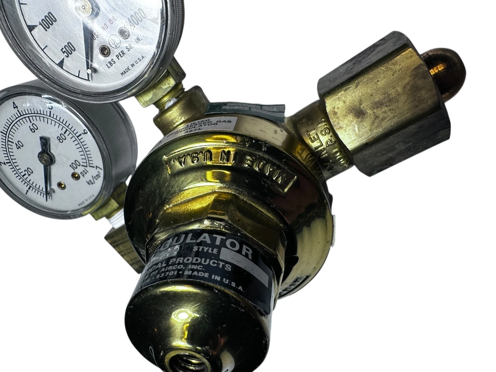 Ohio Medical 306-0901-800 Oxygen Regulator Dual Gauge Brass 4000 PSI USA — photo 2 of 9