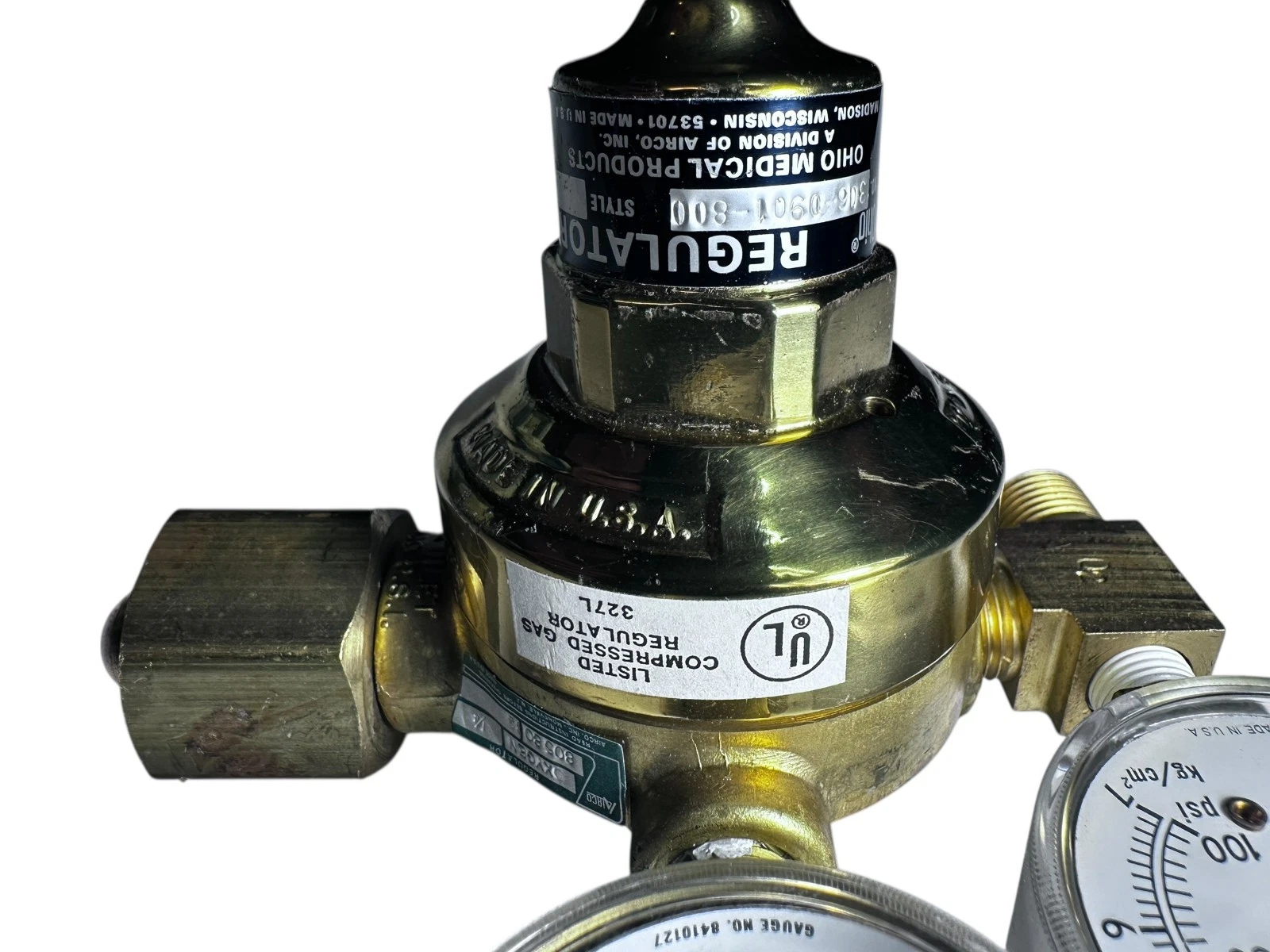 Ohio Medical 306-0901-800 Oxygen Regulator Dual Gauge Brass 4000 PSI USA — photo 8 of 9