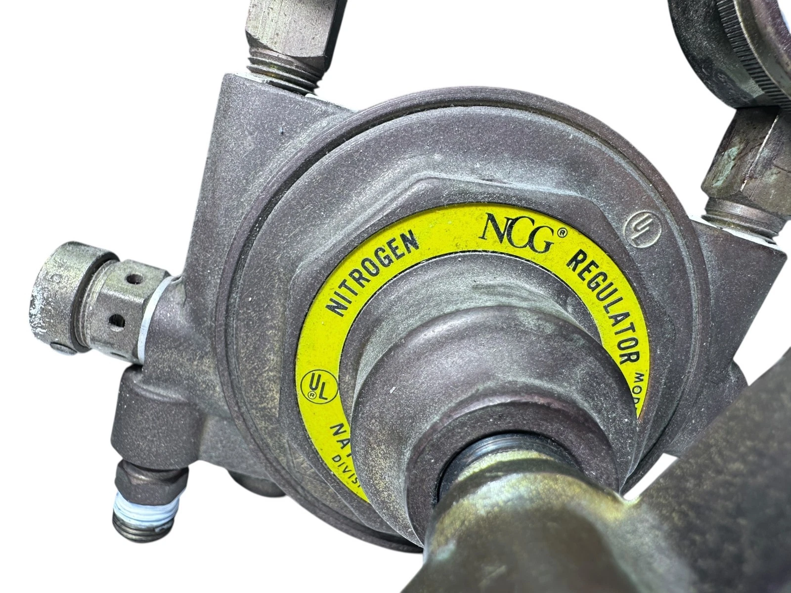NCG 5868 Nitrogen Regulator Dual Gauge 4000 PSI Chemetron USA — photo 8 of 8