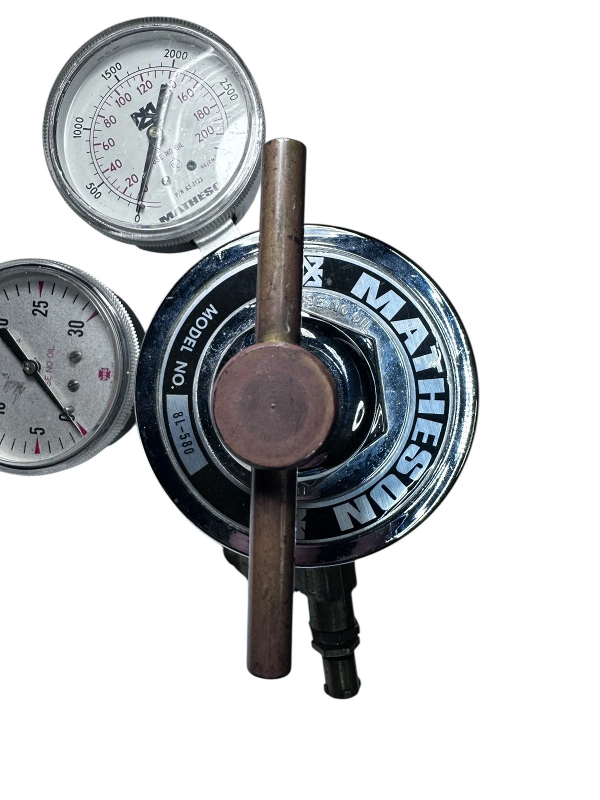 Matheson 8L-580 Twin Gauge Gas Regulator 0–30 PSI / 200 kPa — photo 4 of 6