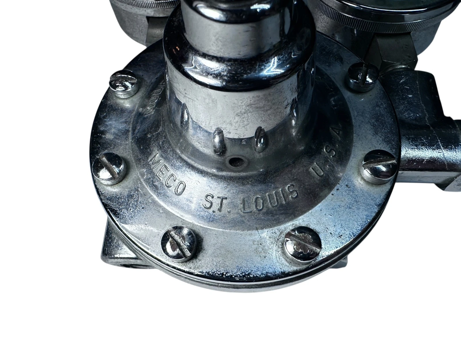 MECO Safe-T-Check Dual Stage Oxygen Regulator 3000 PSI Gauge St Louis USA — photo 3 of 9