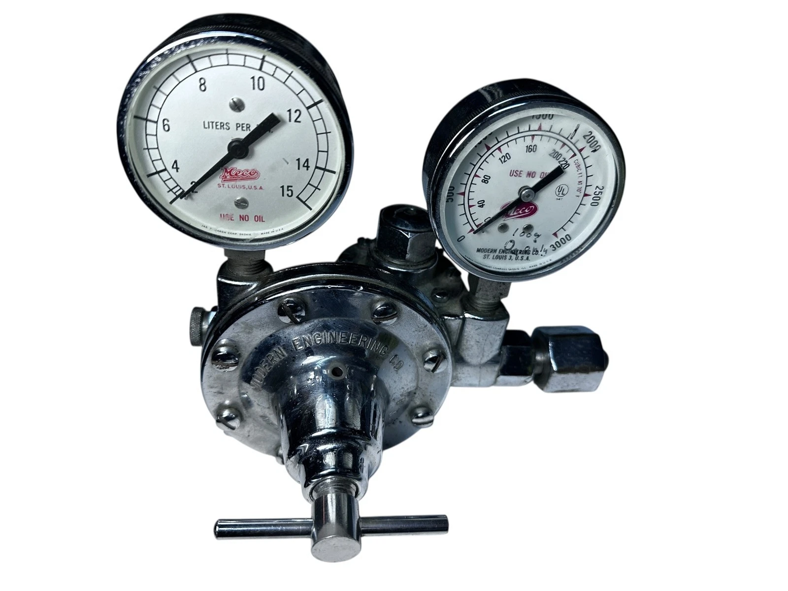 MECO Safe-T-Check Dual Stage Oxygen Regulator 3000 PSI Gauge St Louis USA — photo 9 of 9