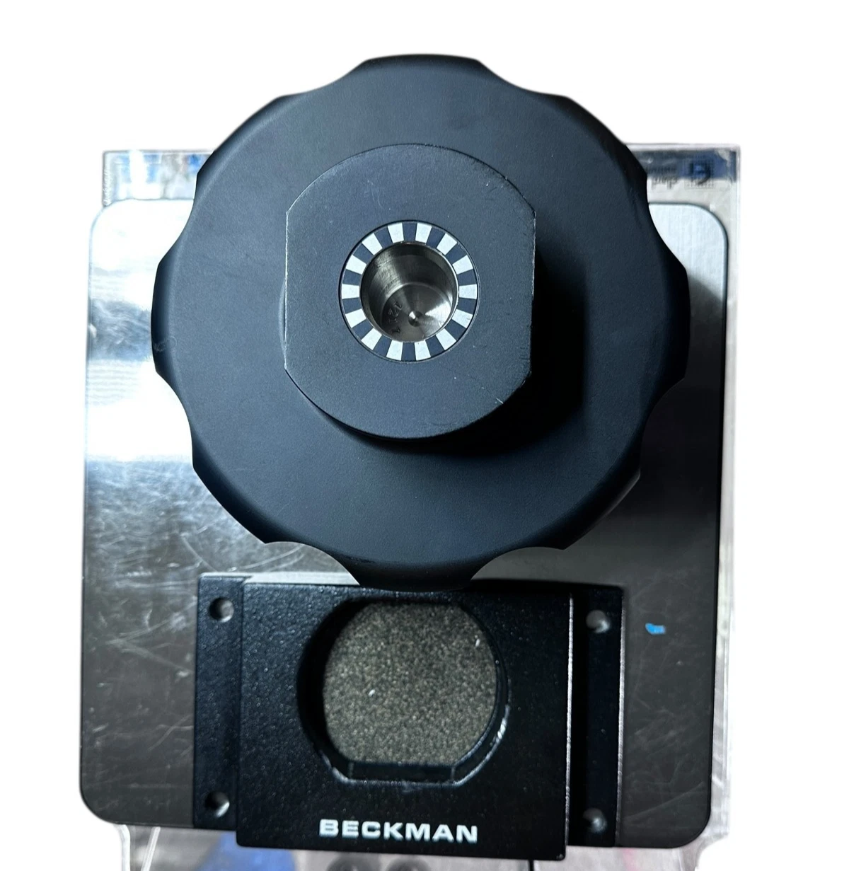 Beckman NVT 65 Ultracentrifuge Rotor 65,000 RPM – With Drive Hub & Mount — photo 8 of 9