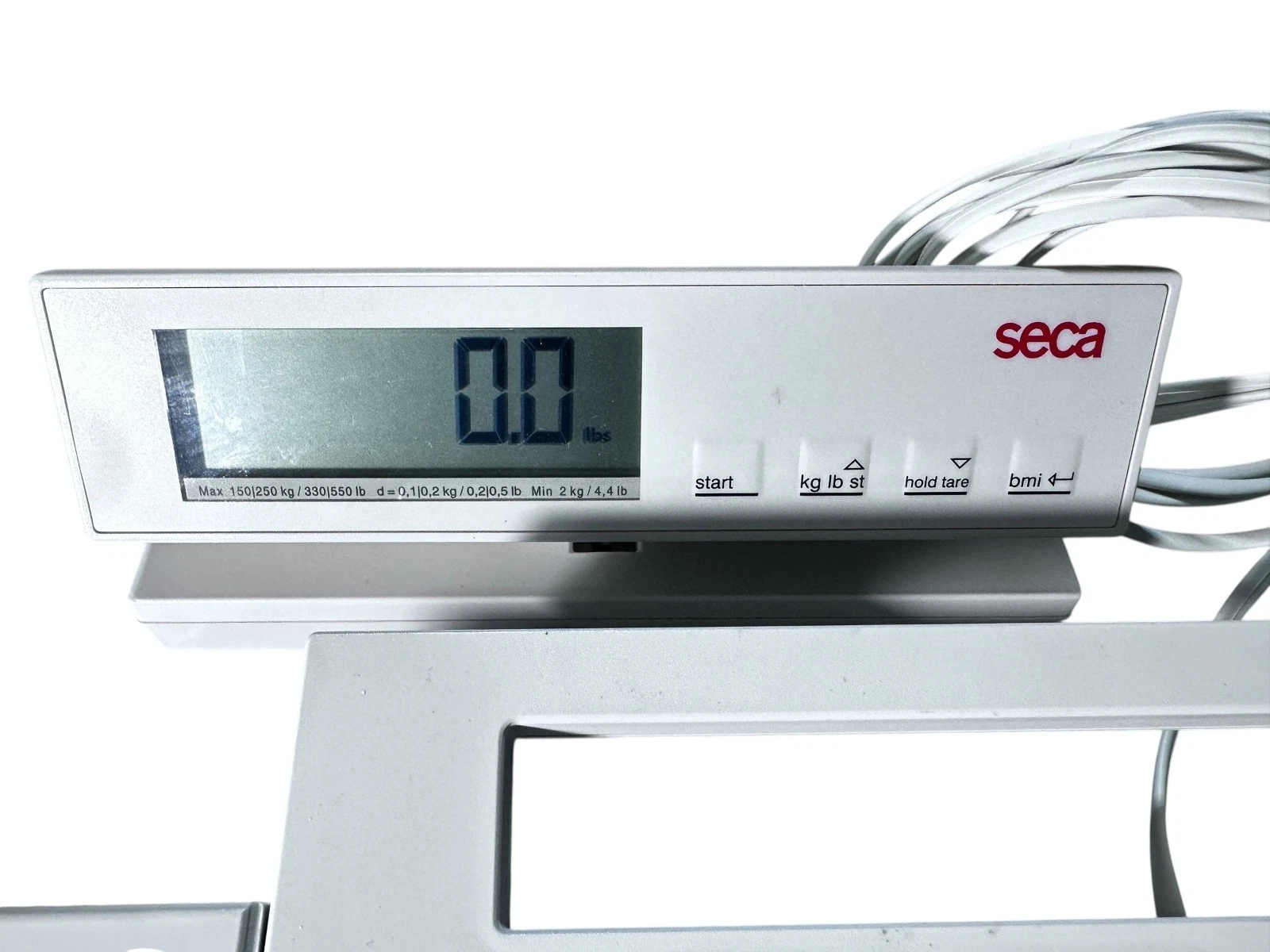seca 869 Digital Medical Scale | 550 lb / 250 kg Capacity | New Batteries — photo 3 of 10