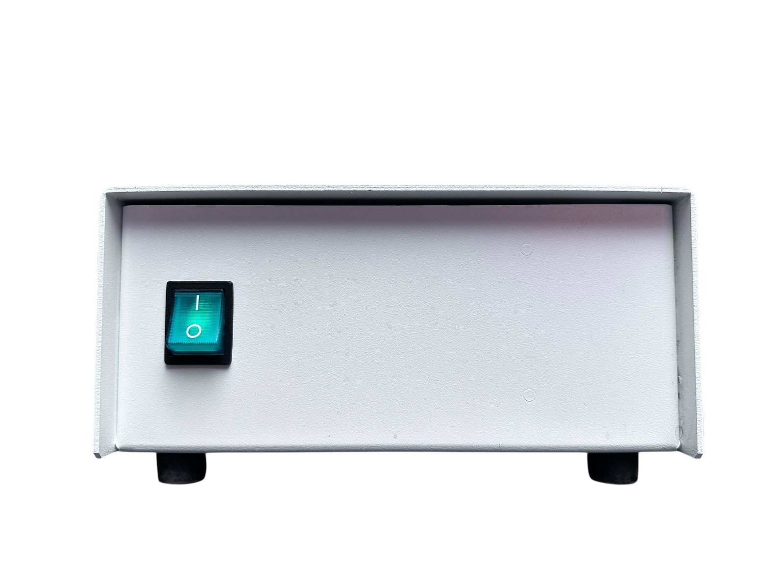 Medical Toroid IB1-462 Medical-Grade Power Distribution Unit w/ 12 IEC Outlets available from Noble Lab Trade