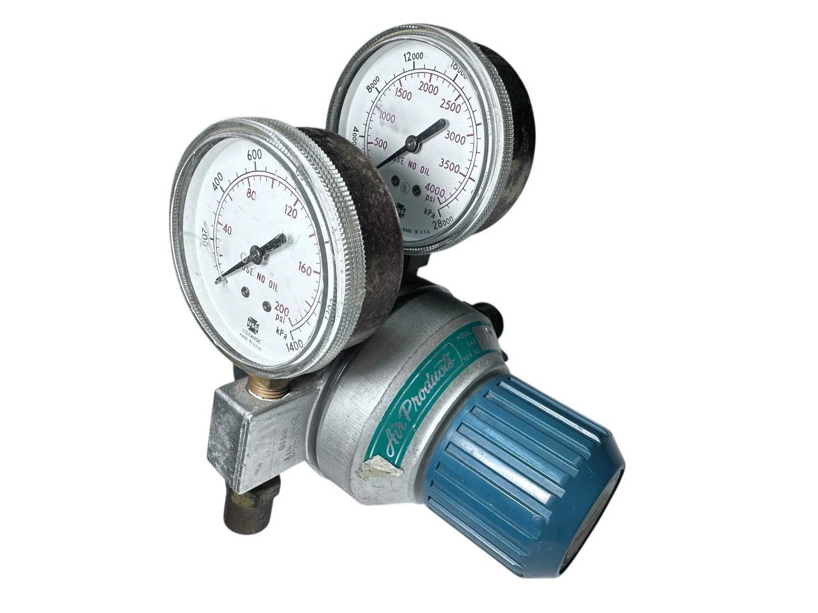 Air Products 2280 Nitrogen Regulator Dual Gauge 4000 PSI USA available from Noble Lab Trade