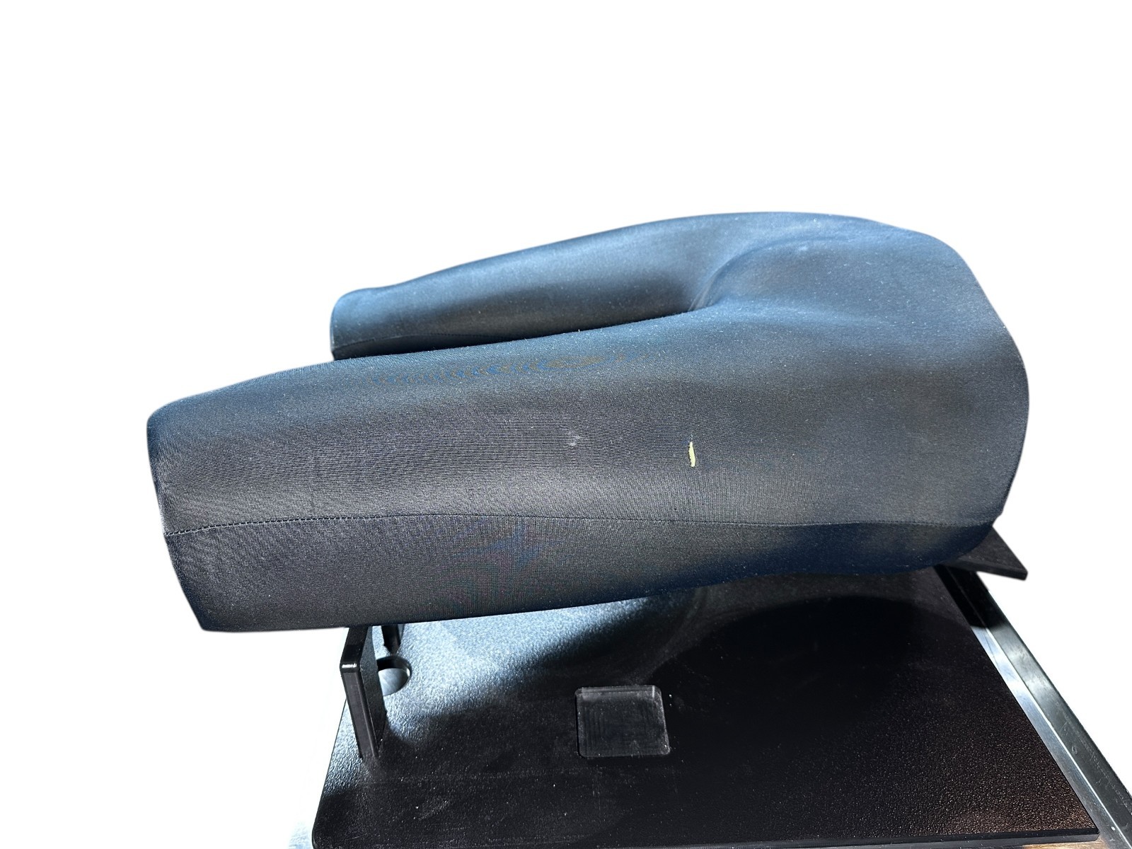 Medical Training Manikin Leg & Hip Module on Base – Laerdal-Style available from Noble Lab Trade