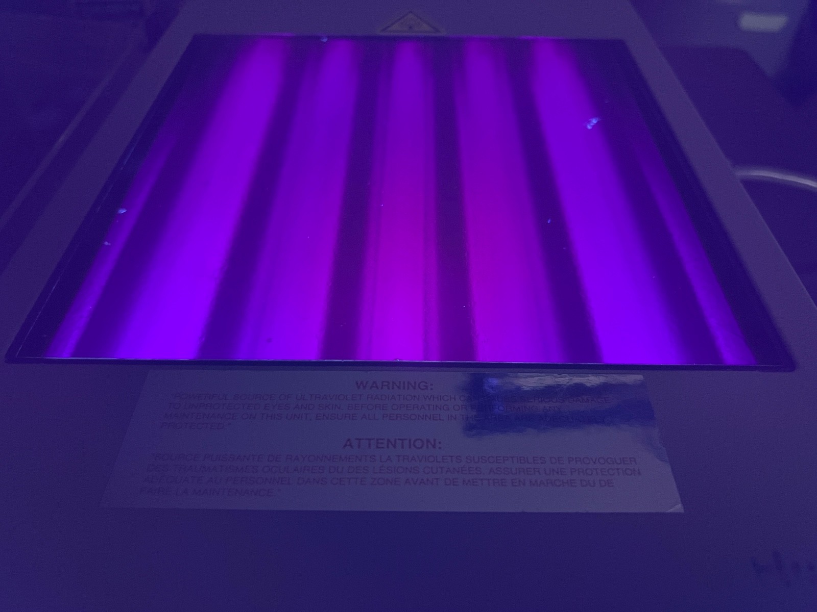 VWR Scientific LM-20E Transilluminator – Tested, Works Great – Clean Unit available from Noble Lab Trade
