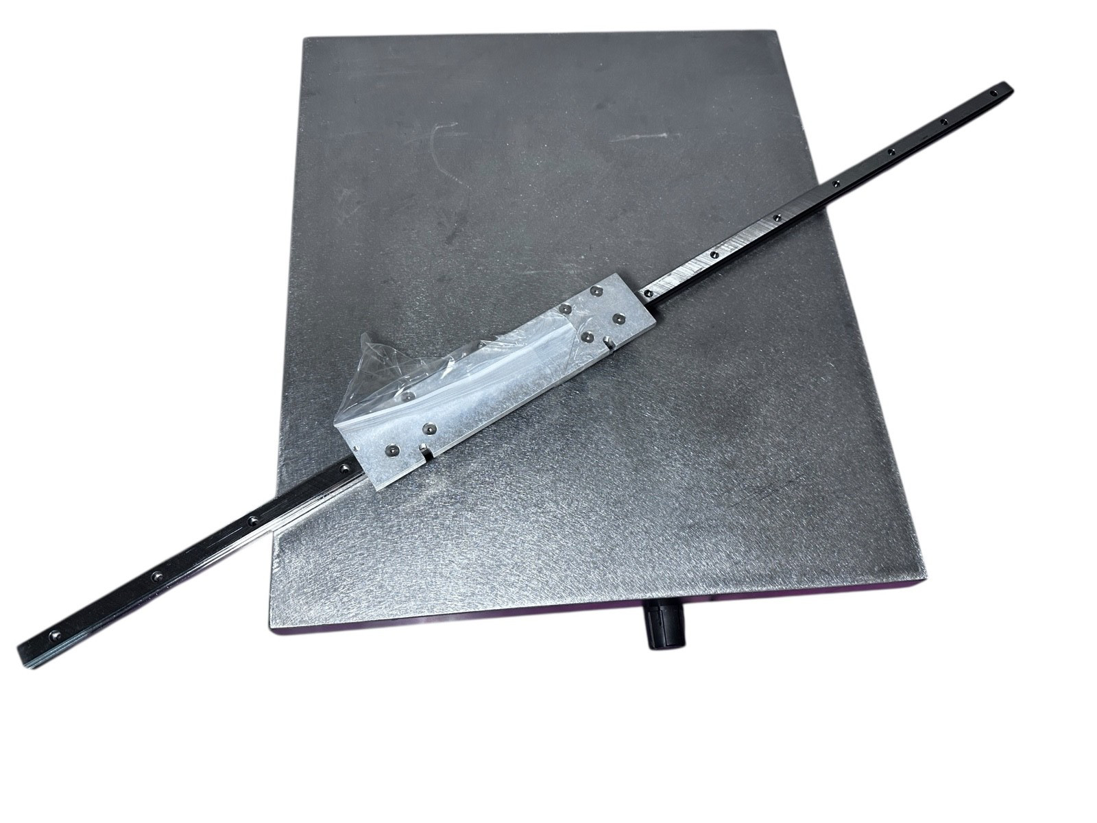 Beckman Coulter Biomek NXP GEM XY Axis Linear Rail Assembly available from Noble Lab Trade