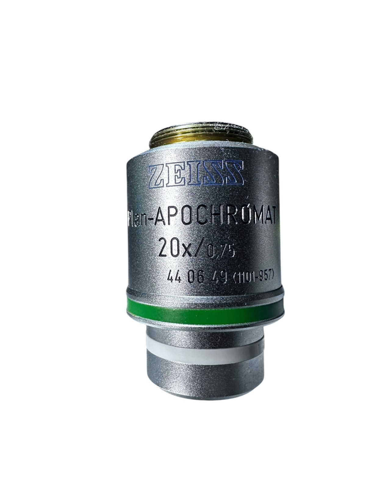 ZEISS Plan-APOCHROMAT 20x / 0.75 Microscope Objective ∞/0.17 – RMS – Open Box available from Noble Lab Trade